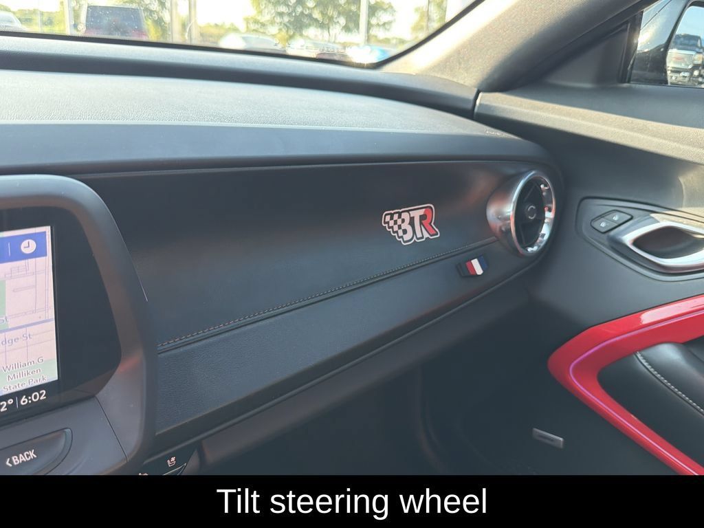 Used 2020 Chevrolet Camaro SS RWD image 23