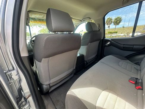 Used 2006 Nissan Xterra S AWD/4WD image 33