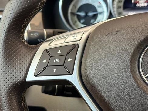Used 2015 Mercedes-Benz E 350 4MATIC Wagon image 27