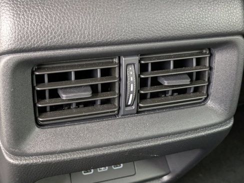 Used 2025 Honda CR-V EX image 17