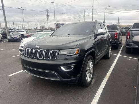 Used 2017 Jeep Grand Cherokee Limited w/ Luxury Group II image 1