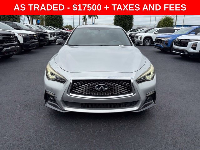 Used 2018 INFINITI Q50 Red Sport 400 w/ Sensory Package (Sport) RWD image 2