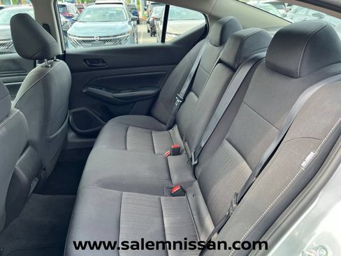 Certified 2024 Nissan Altima 2.5 SV w/ SV Premium Package AWD/4WD image 18