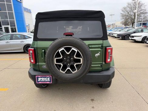 Used 2023 Ford Bronco Outer Banks image 3