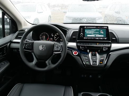 New 2026 Honda Odyssey Touring image 20