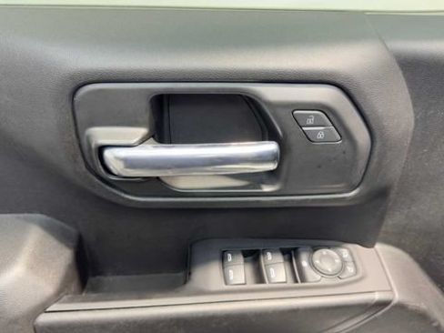 Used 2022 Chevrolet Silverado 1500 Custom w/ Safety Confidence Package RWD image 22
