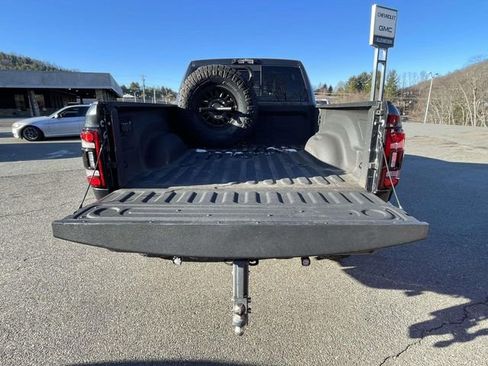 Used 2022 RAM 2500 Limited image 10