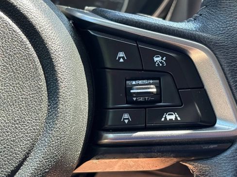 Used 2020 Subaru Ascent Premium w/ Convenience Package AWD/4WD image 18