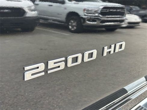 Used 2020 Chevrolet Silverado 2500 High Country w/ Z71 Off-Road Package image 16