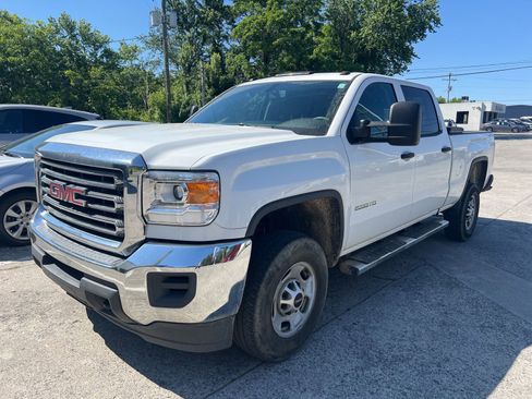 Used 2015 GMC Sierra 2500 4x4 Crew Cab w/ Sierra Convenience Package image 1