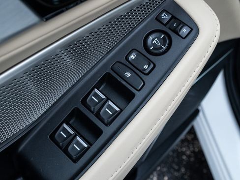 Certified 2023 Acura MDX SH-AWD w/ Technology Package image 26