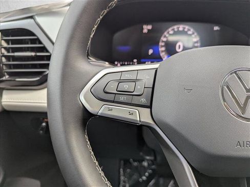 New 2026 Volkswagen Taos S image 13