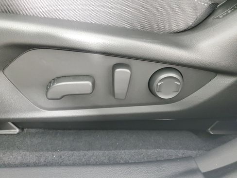 New 2025 Subaru Crosstrek 2.5i Premium image 30