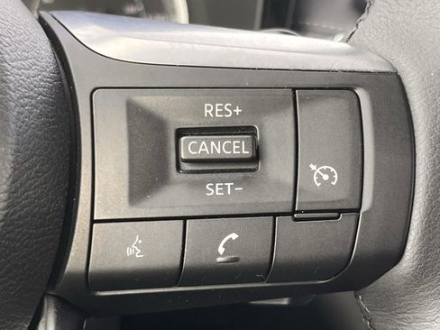 Certified 2025 INFINITI QX60 Pure image 11