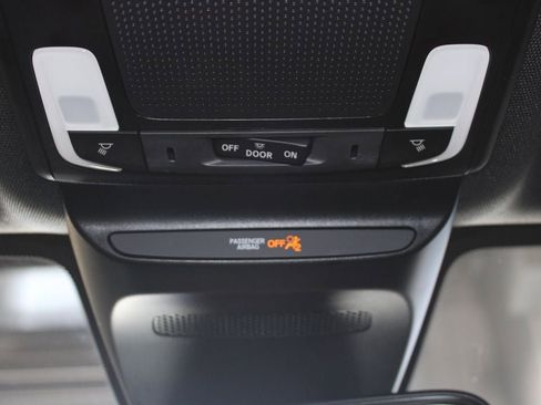 Certified 2024 Honda HR-V Sport image 35