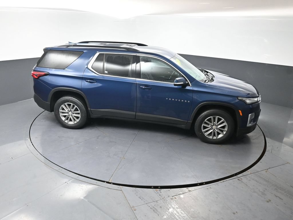 Used 2023 Chevrolet Traverse LT w/ LPO, Floor Liner Package AWD/4WD image 45