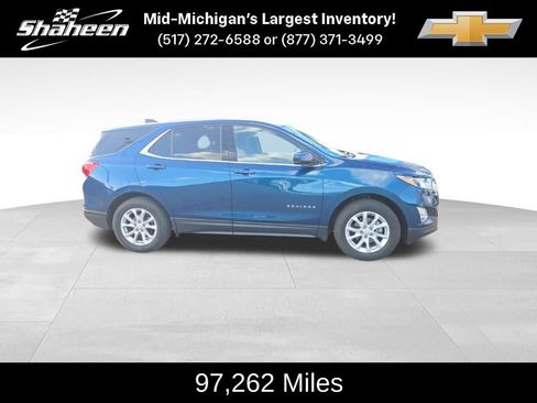 Used 2020 Chevrolet Equinox LT w/ Driver Convenience Package FWD image 2