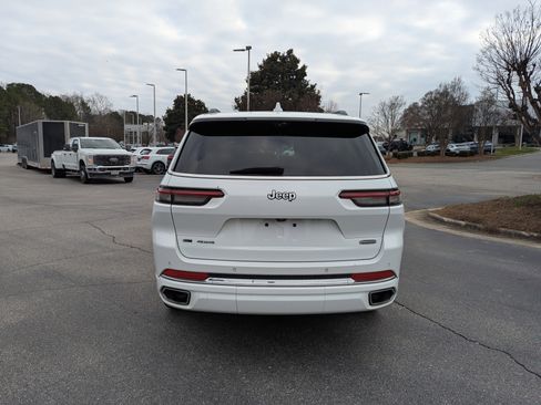Certified 2021 Jeep Grand Cherokee L Overland w/ Luxury Tech Group IV image 6