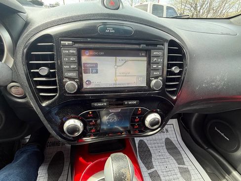 Used 2015 Nissan Juke SL image 13