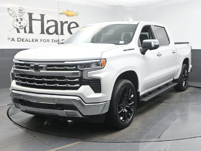 Used 2023 Chevrolet Silverado 1500 LTZ w/ LTZ Convenience Package II AWD/4WD image 37
