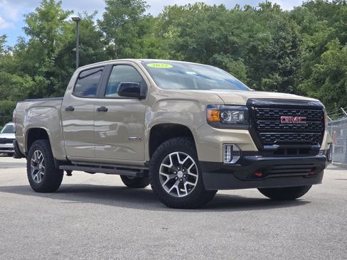 Used 2022 GMC Canyon AT4 w/ Trailering Package AWD/4WD image 2