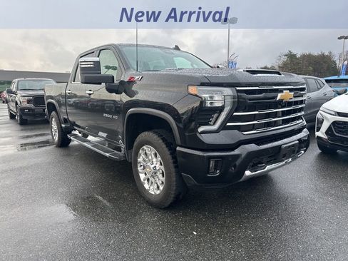 Certified 2025 Chevrolet Silverado 2500 LTZ w/ Z71 Chrome Sport Edition image 2