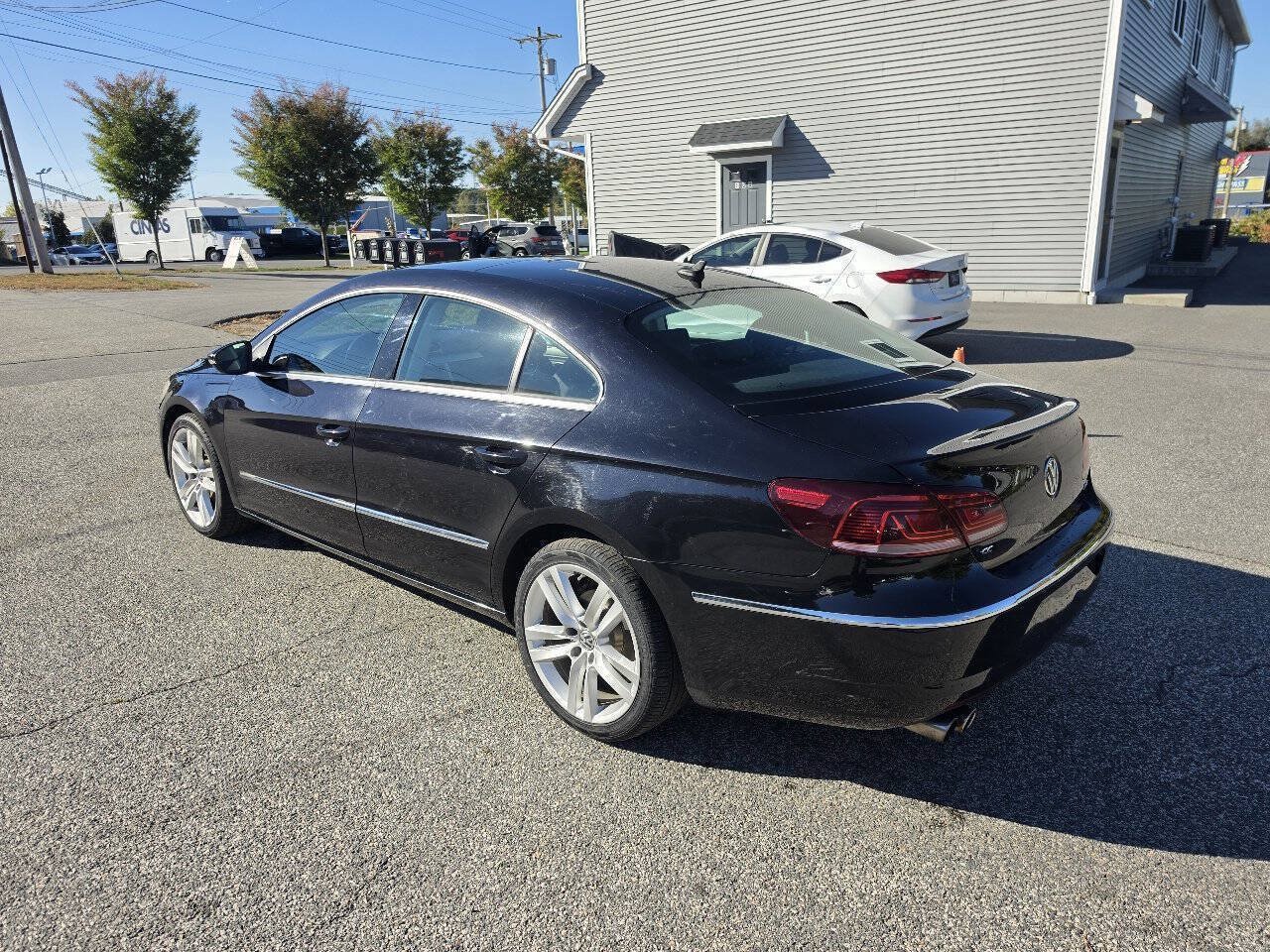 Used 2013 Volkswagen CC Lux FWD image 6