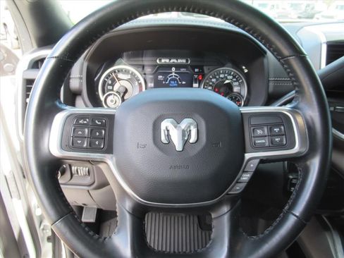Used 2022 RAM 3500 Laramie image 19