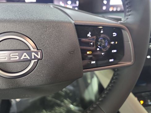 New 2026 Nissan Murano Platinum w/ Cargo Package AWD/4WD image 18