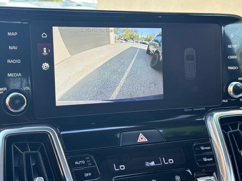 Used 2022 Kia Sorento SX AWD/4WD image 23
