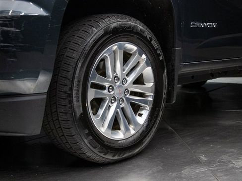 Used 2017 GMC Canyon SLT w/ Driver Alert Package image 7