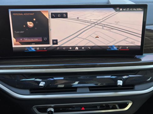 Used 2024 BMW X7 xDrive40i image 22