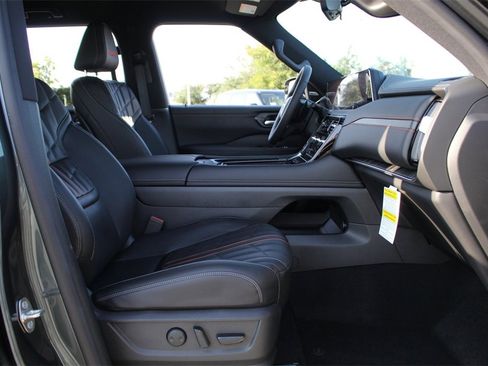 New 2025 Nissan Armada PRO-4X image 13