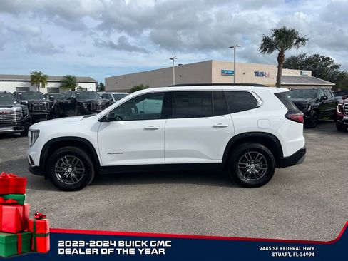 Certified 2025 GMC Acadia Elevation image 8