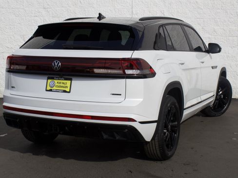 New 2026 Volkswagen Atlas Cross Sport SEL R-Line image 8