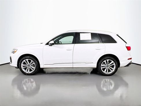 Used 2025 Audi Q7 3.0T Premium Plus image 4