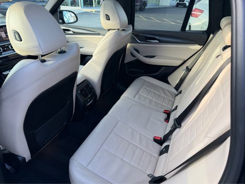 Used 2022 BMW X3 M40i image 18