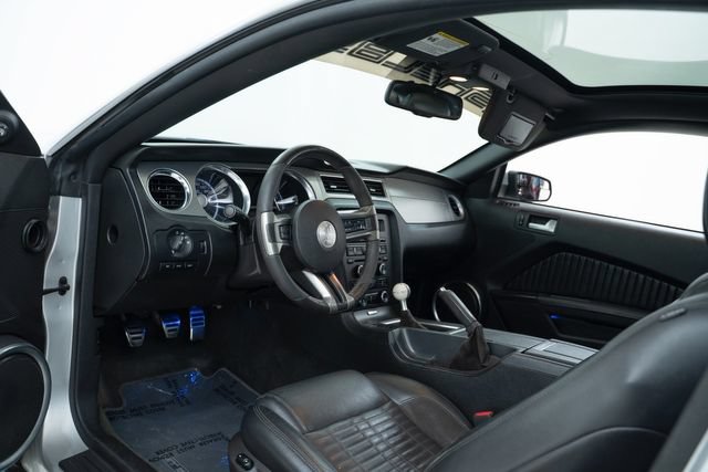 Used 2012 Ford Mustang Shelby GT500 RWD image 20