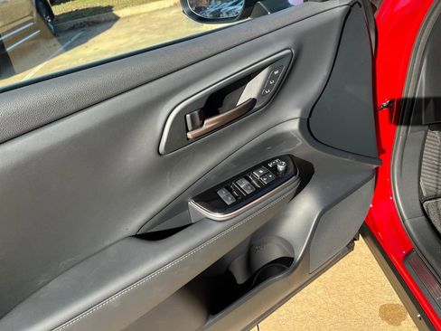 New 2025 Toyota Crown Signia w/ Advanced Technology Package image 16