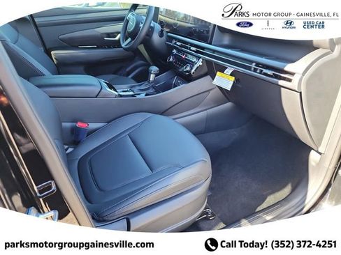 New 2025 Hyundai Santa Cruz SEL FWD image 9