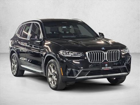 Used 2024 BMW X3 sDrive30i w/ Premium Package w/ZPA image 3