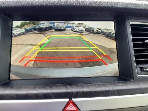 Used 2015 Hyundai Genesis 5.0 w/ Option Group 05 image 18