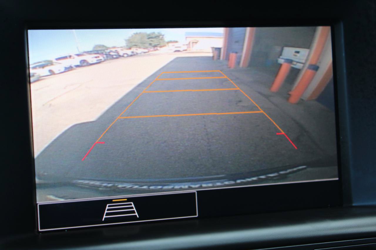 Used 2023 GMC Terrain SLE w/ Driver Convenience Package AWD/4WD image 33