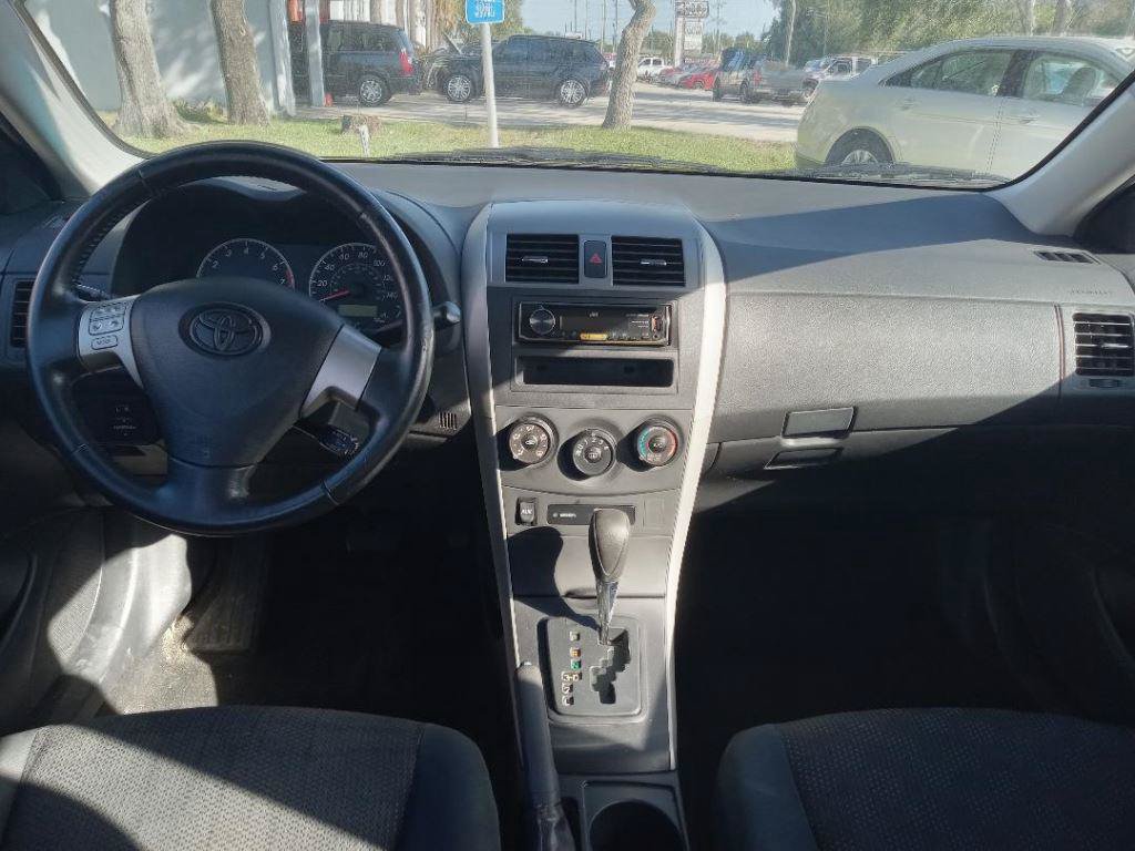 Used 2009 Toyota Corolla FWD image 7