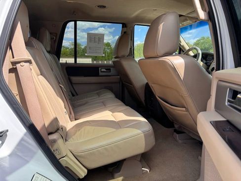 Used 2011 Ford Expedition XLT w/ 201A Rapid Spec Order Code RWD image 20