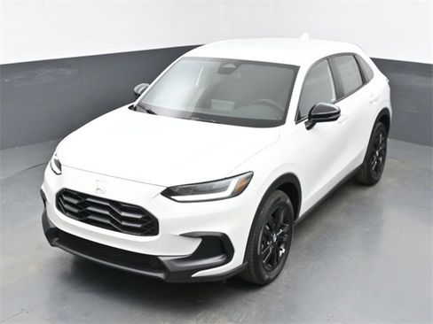 New 2026 Honda HR-V Sport image 17