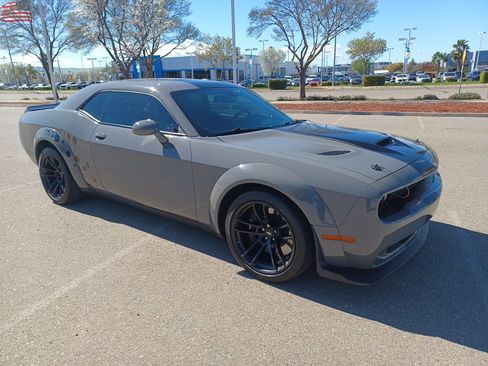 Used 2023 Dodge Challenger R/T Scat Pack image 3