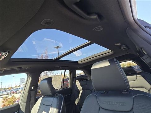 New 2025 Jeep Grand Cherokee Overland w/ Adv Protech Group III image 9