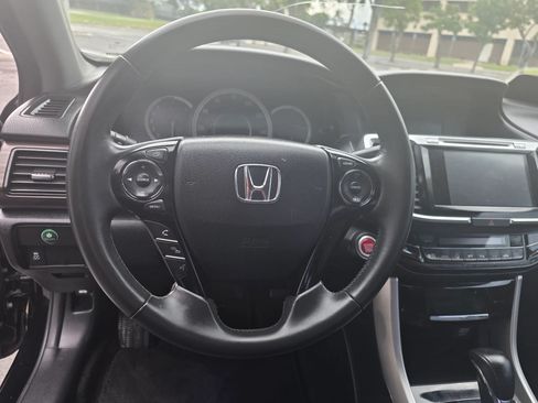 Used 2017 Honda Accord EX-L image 26