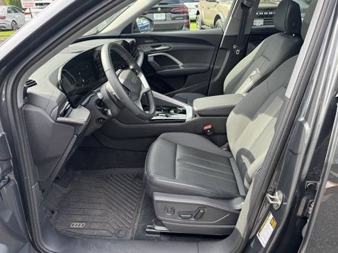 Used 2025 Audi Q5 Premium Plus w/ Premium Plus AWD/4WD image 28